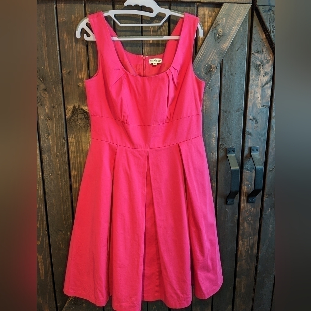 Barbie ready with this MARVIN Richards flattering Pink box pleat dress, size 10